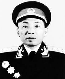 葉飛像.jpg