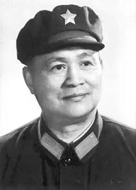 黃登保.jpg