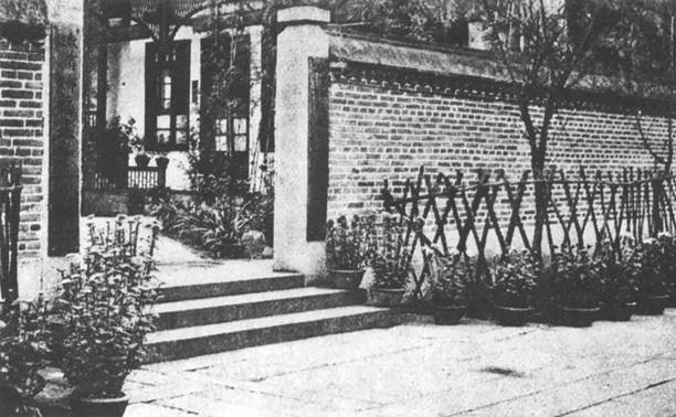 私立福建法政專門學(xué)校校門.jpg